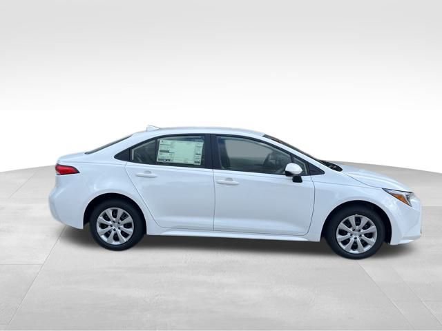New 2026 Toyota Corolla LE image 4