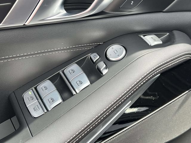 Used 2024 BMW X7 xDrive40i w/ Executive Package AWD/4WD image 19