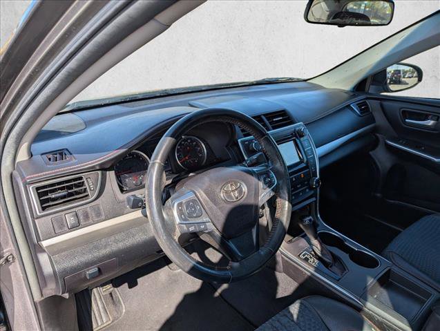 Used 2015 Toyota Camry SE image 11