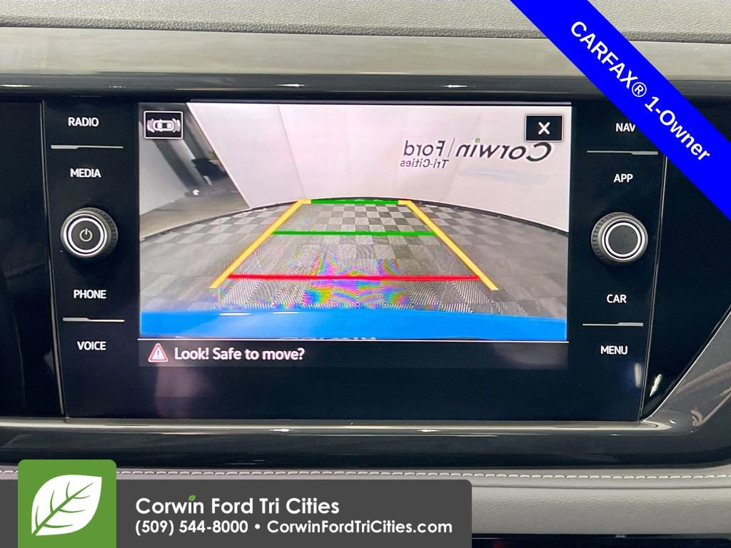 Used 2022 Volkswagen Taos SEL image 21