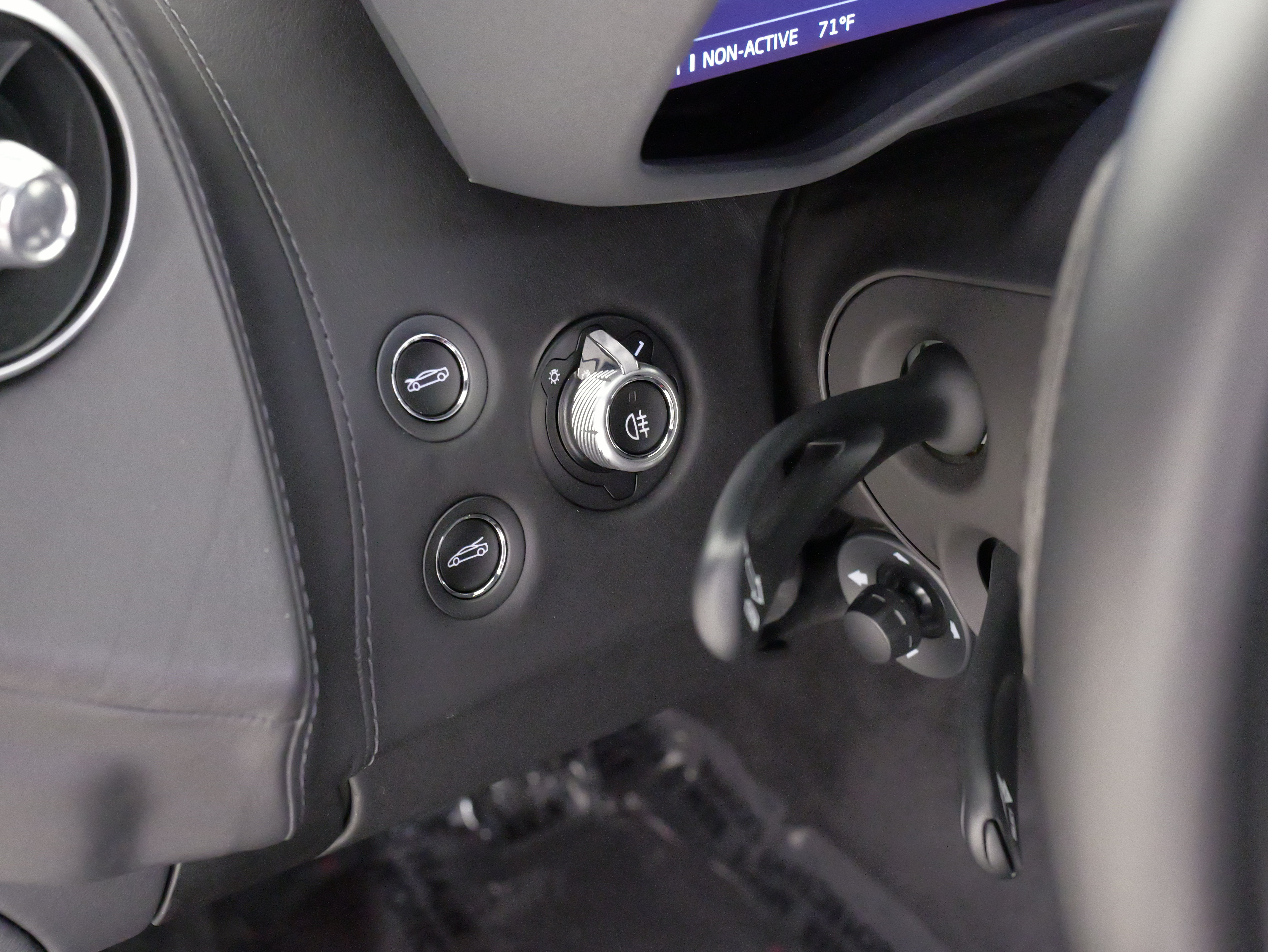 Used 2022 McLaren GT RWD image 43