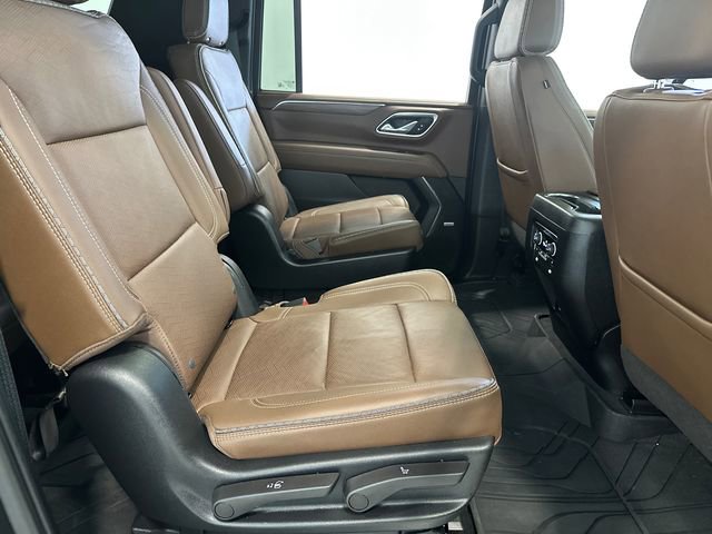Used 2023 Chevrolet Suburban High Country image 40