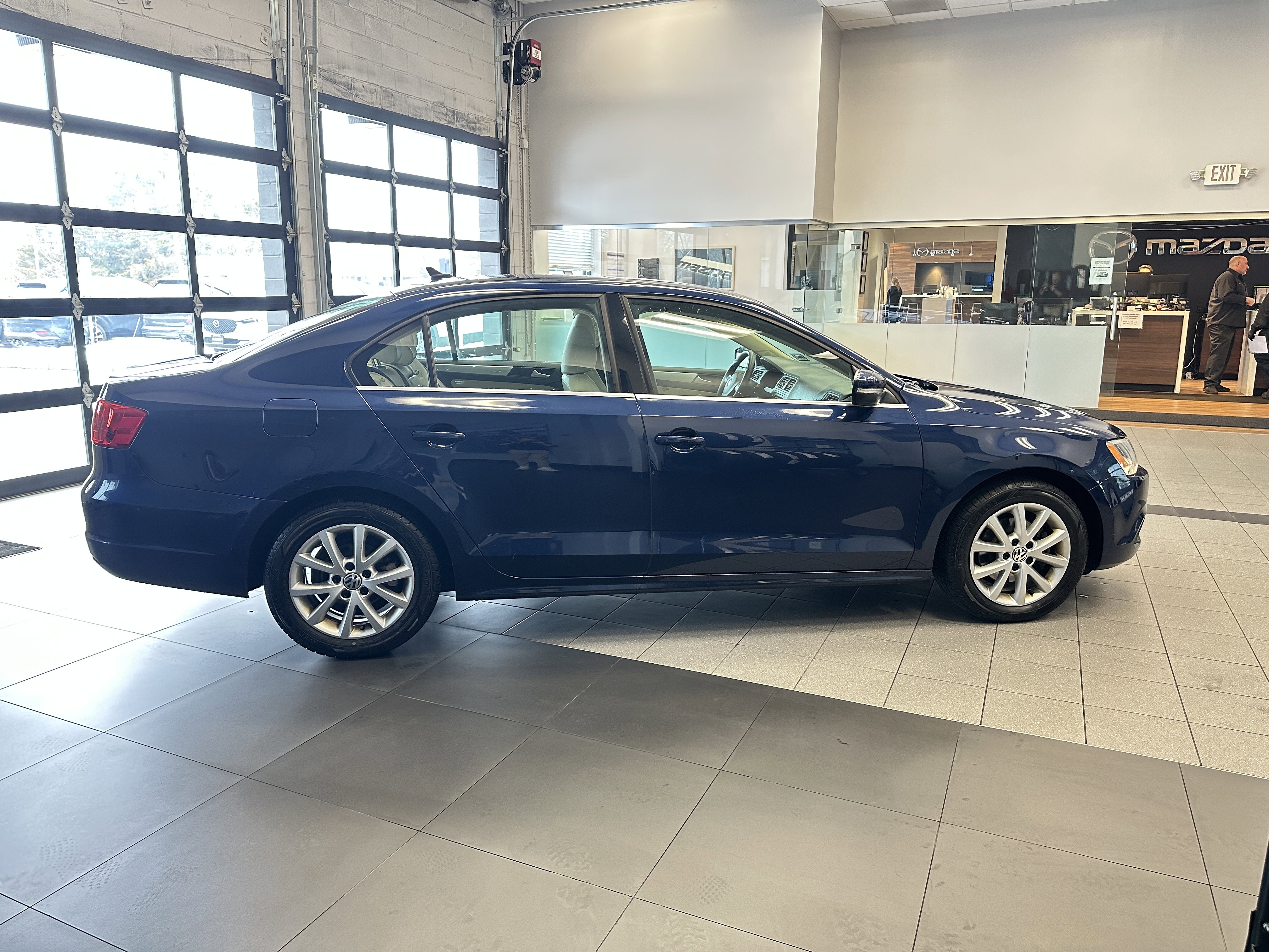 Used 2014 Volkswagen Jetta SE image 12