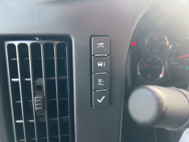 New 2025 Chevrolet Express 3500 w/ Driver Convenience Package image 14