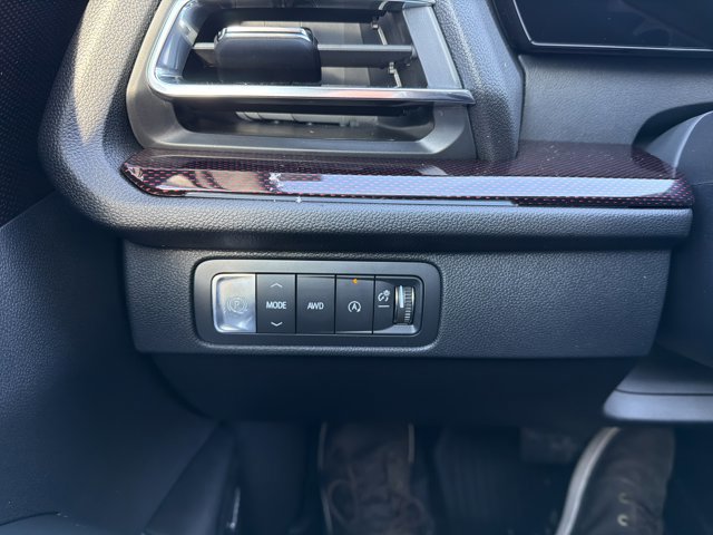 New 2026 Chevrolet Traverse RS w/ LPO, Floor Liner Package image 15