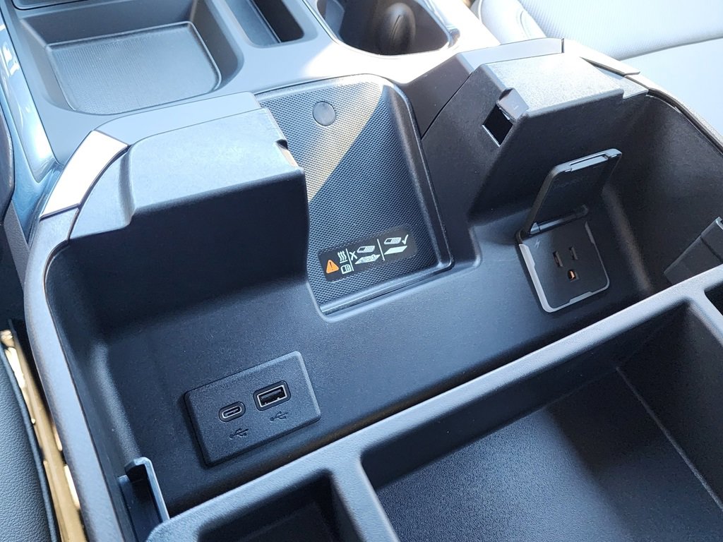 New 2026 GMC Sierra 1500 SLT w/ SLT Premium Plus Package image 34