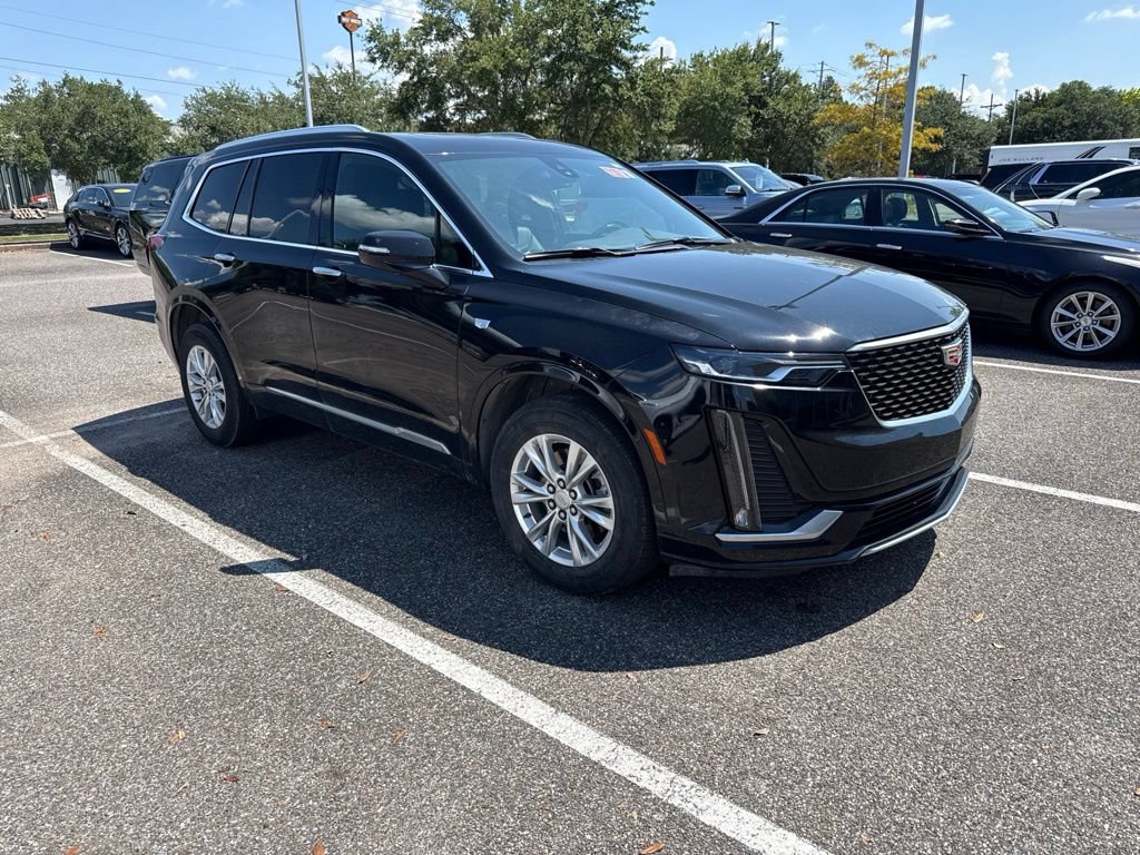 Used 2025 Cadillac XT6 Luxury