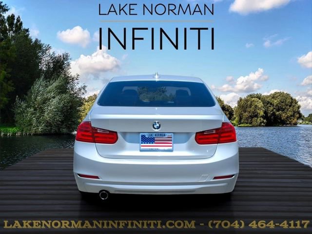 Used 2014 BMW 320i Sedan RWD image 26