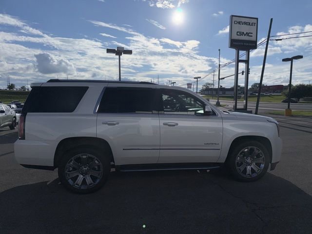Used 2016 GMC Yukon Denali w/ Open Road Package AWD/4WD image 9