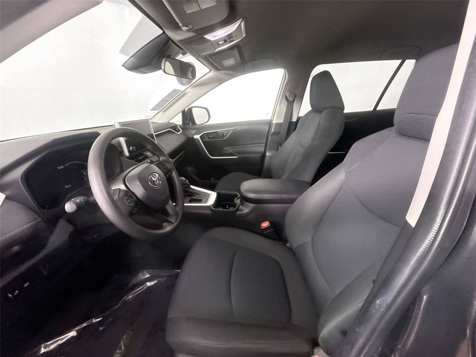 Certified 2023 Toyota RAV4 LE FWD image 3