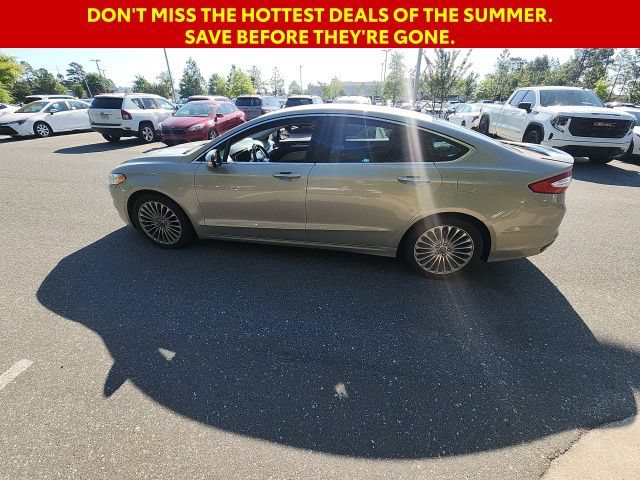 Used 2016 Ford Fusion Titanium FWD image 9