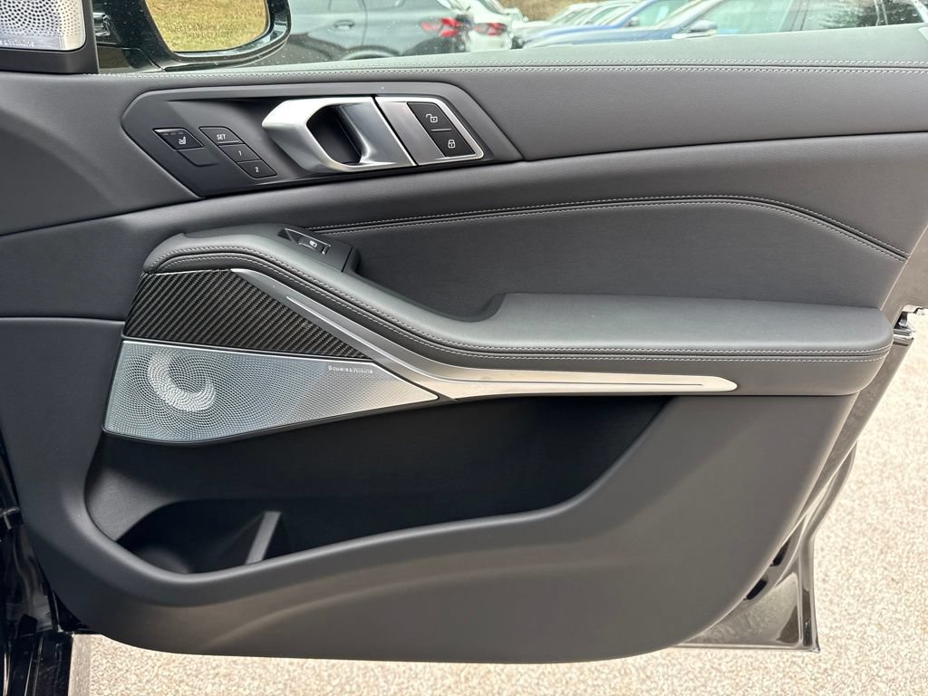 New 2026 BMW X5 M60i AWD/4WD image 28