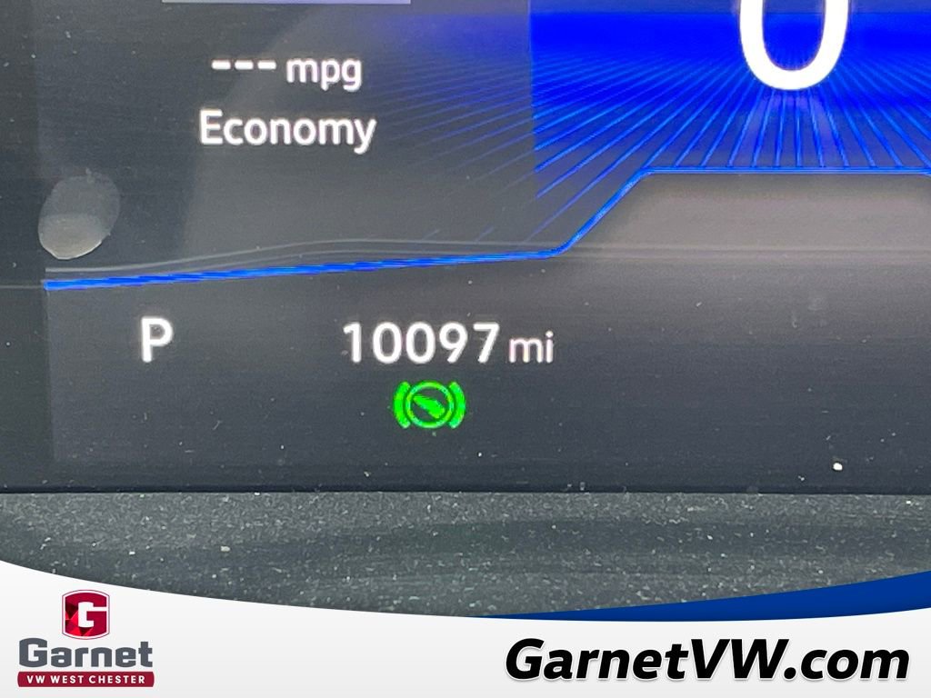 Used 2024 Volkswagen Jetta Sport image 13