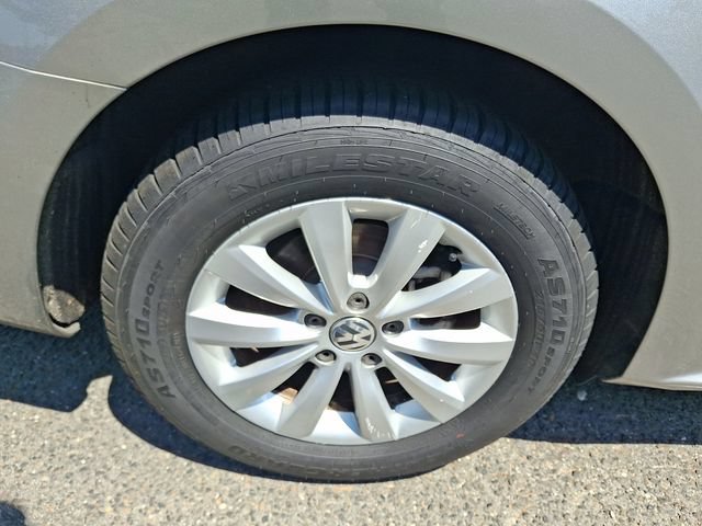 Used 2012 Volkswagen Passat 2.5 S FWD image 8