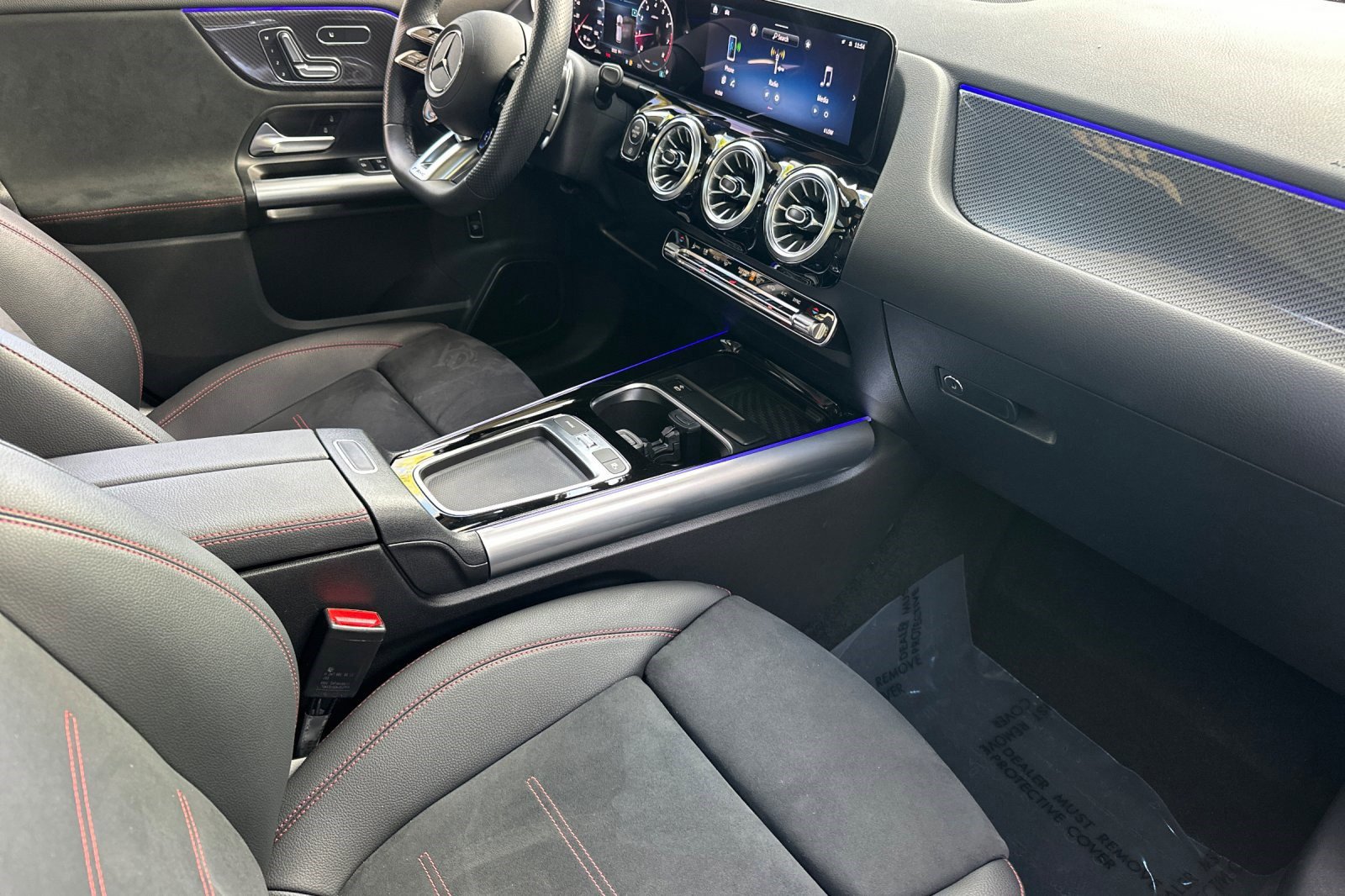 Certified 2025 Mercedes-Benz GLA 35 AMG 4MATIC image 32