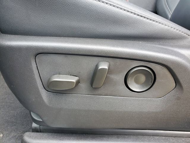 Used 2024 Chevrolet Tahoe LT w/ Luxury Package image 24