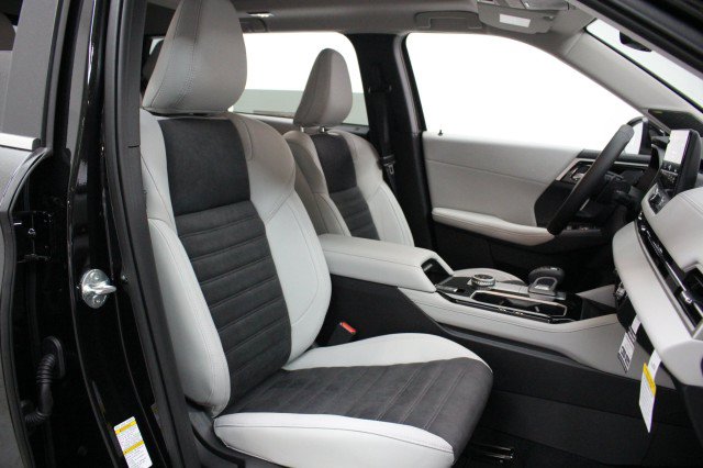 New 2026 Mitsubishi Outlander SE AWD/4WD image 19