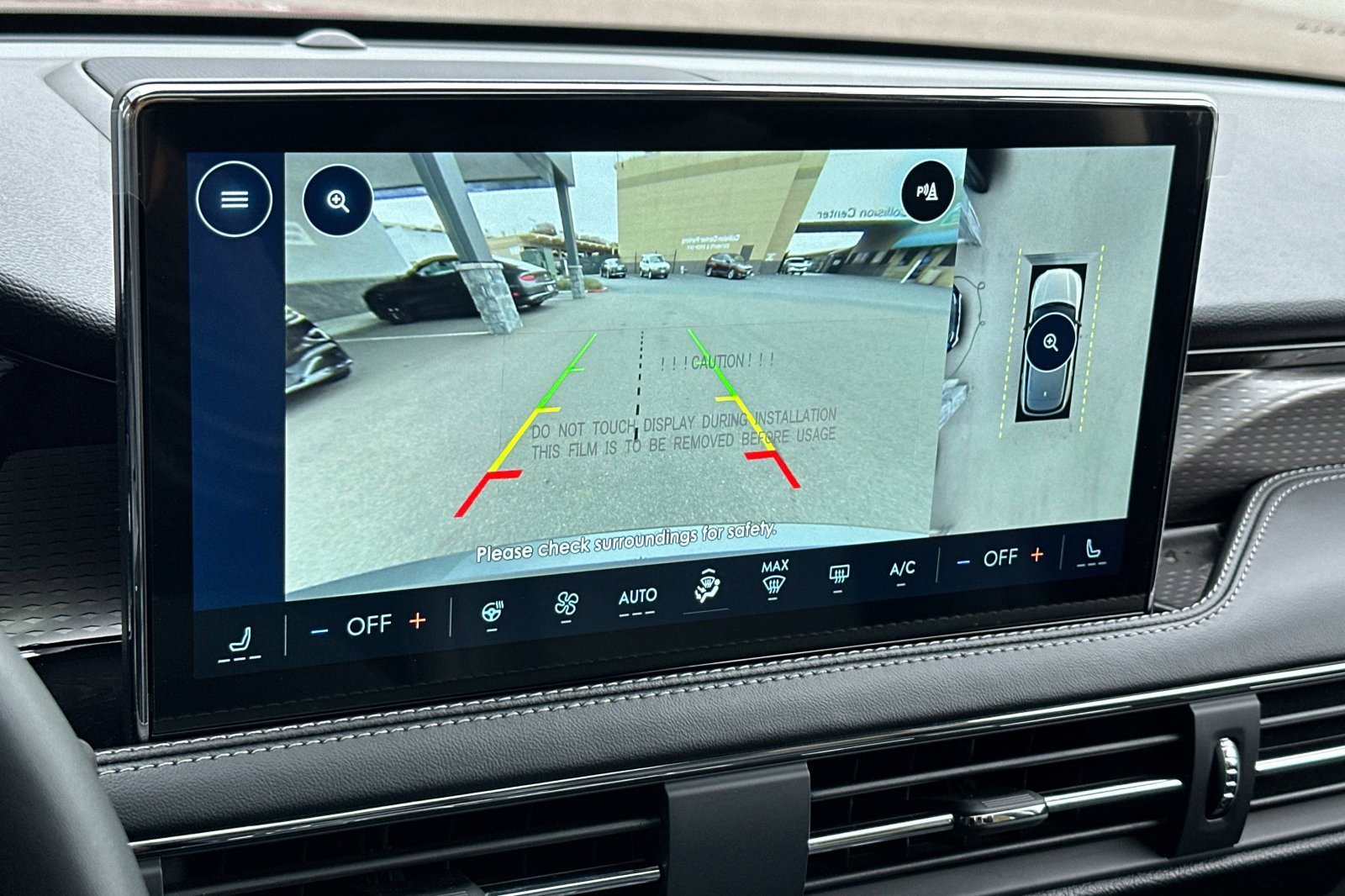 New 2025 Lincoln Corsair Reserve w/ Equipment Group 202A image 18