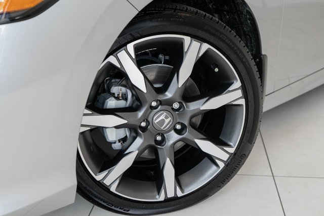 New 2025 Honda Civic Sport image 2