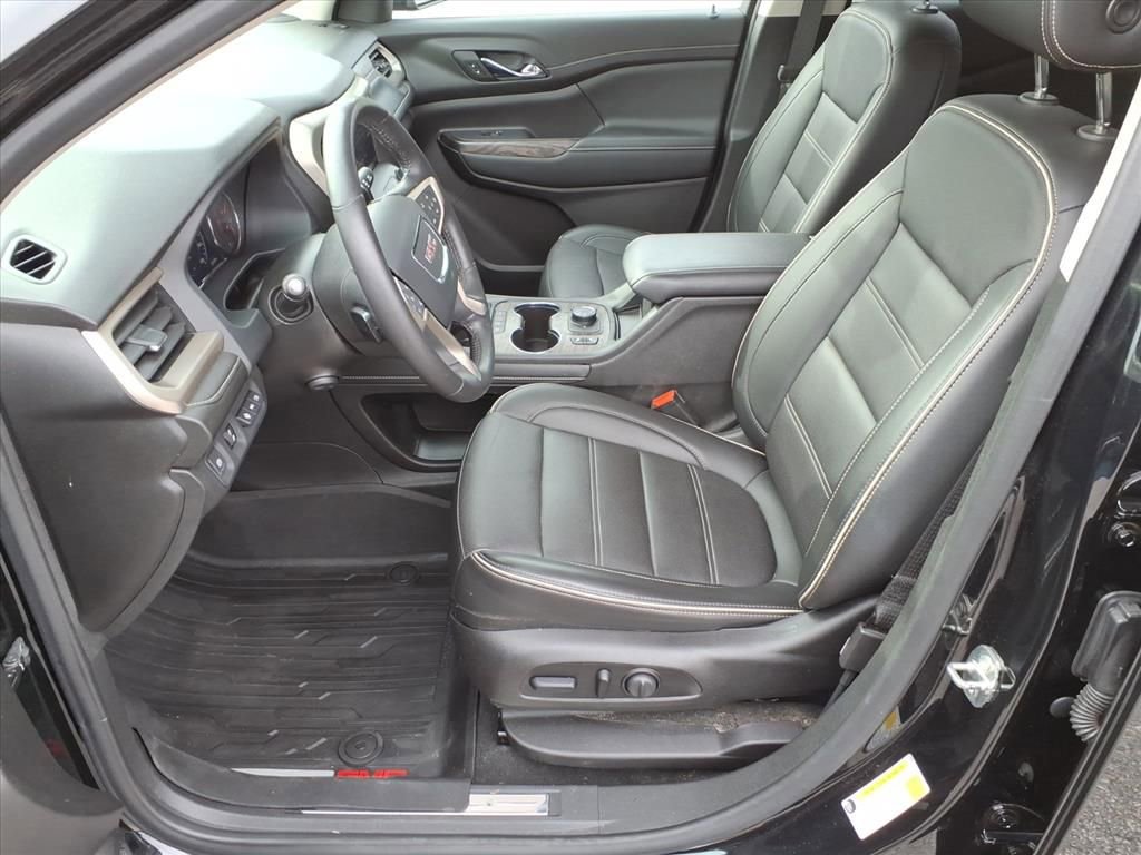 Used 2021 GMC Acadia Denali w/ Denali Technology Package image 11