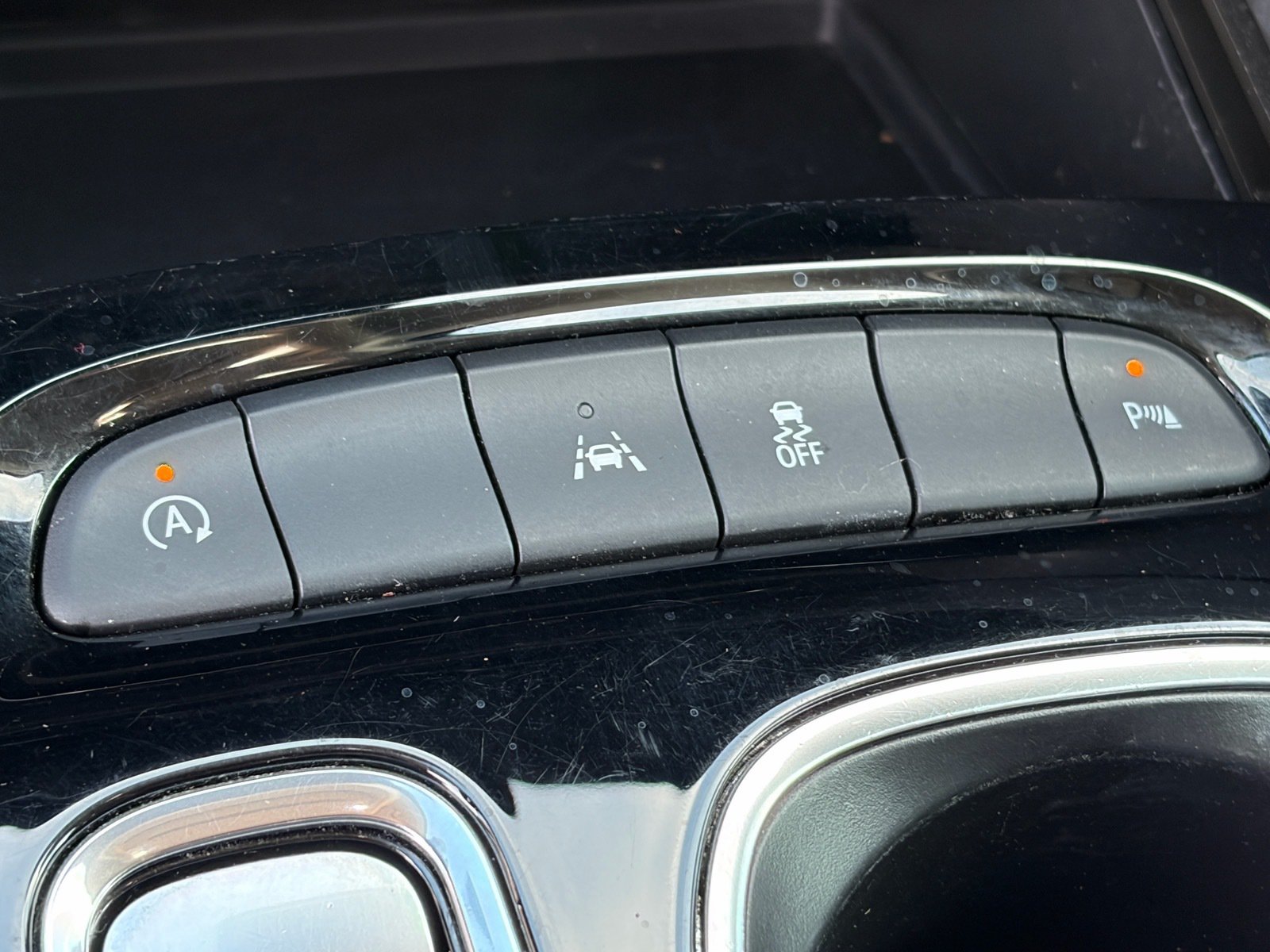 Used 2023 Buick Envision Preferred FWD image 28