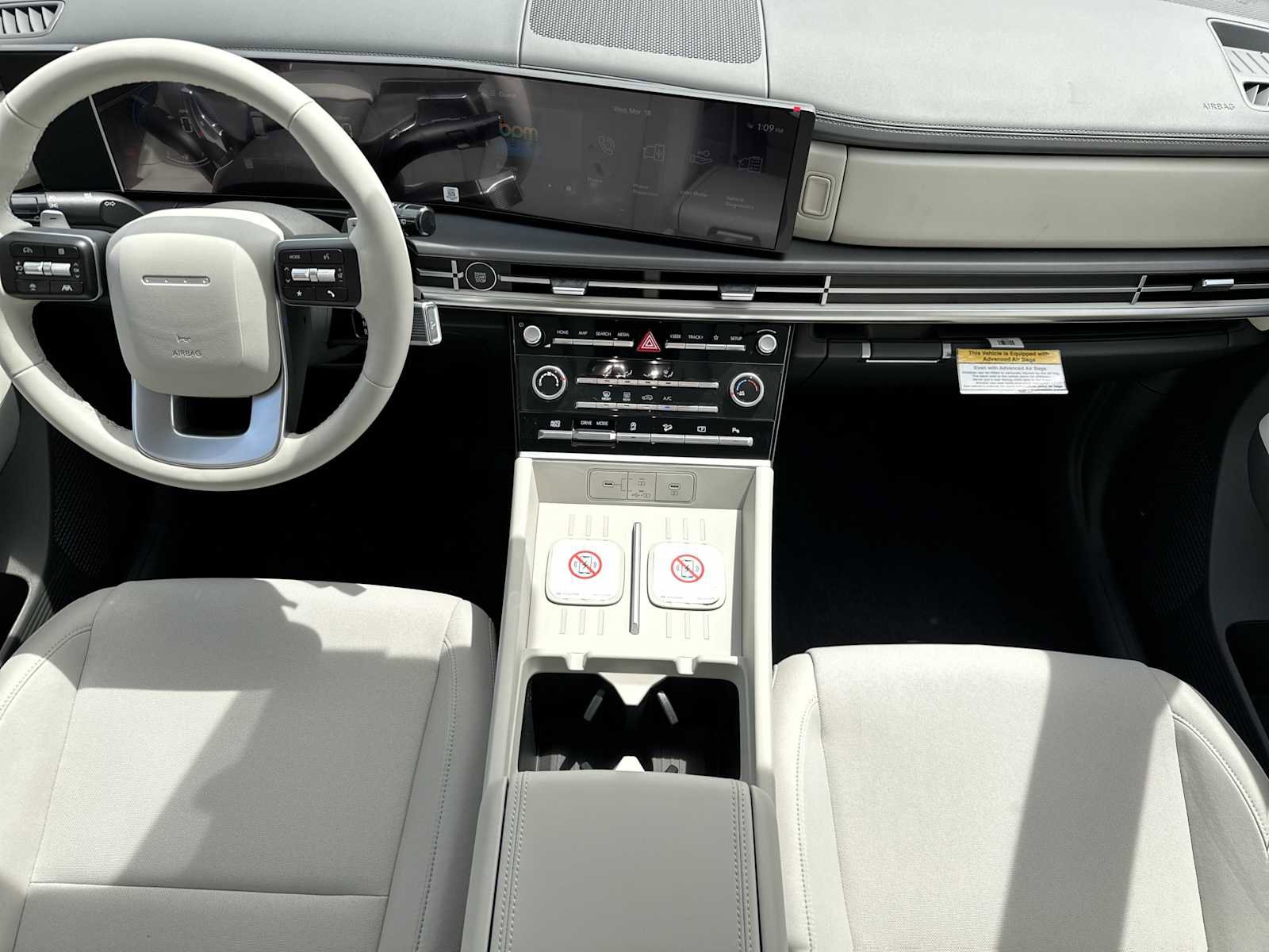 New 2026 Hyundai Santa Fe SE image 12