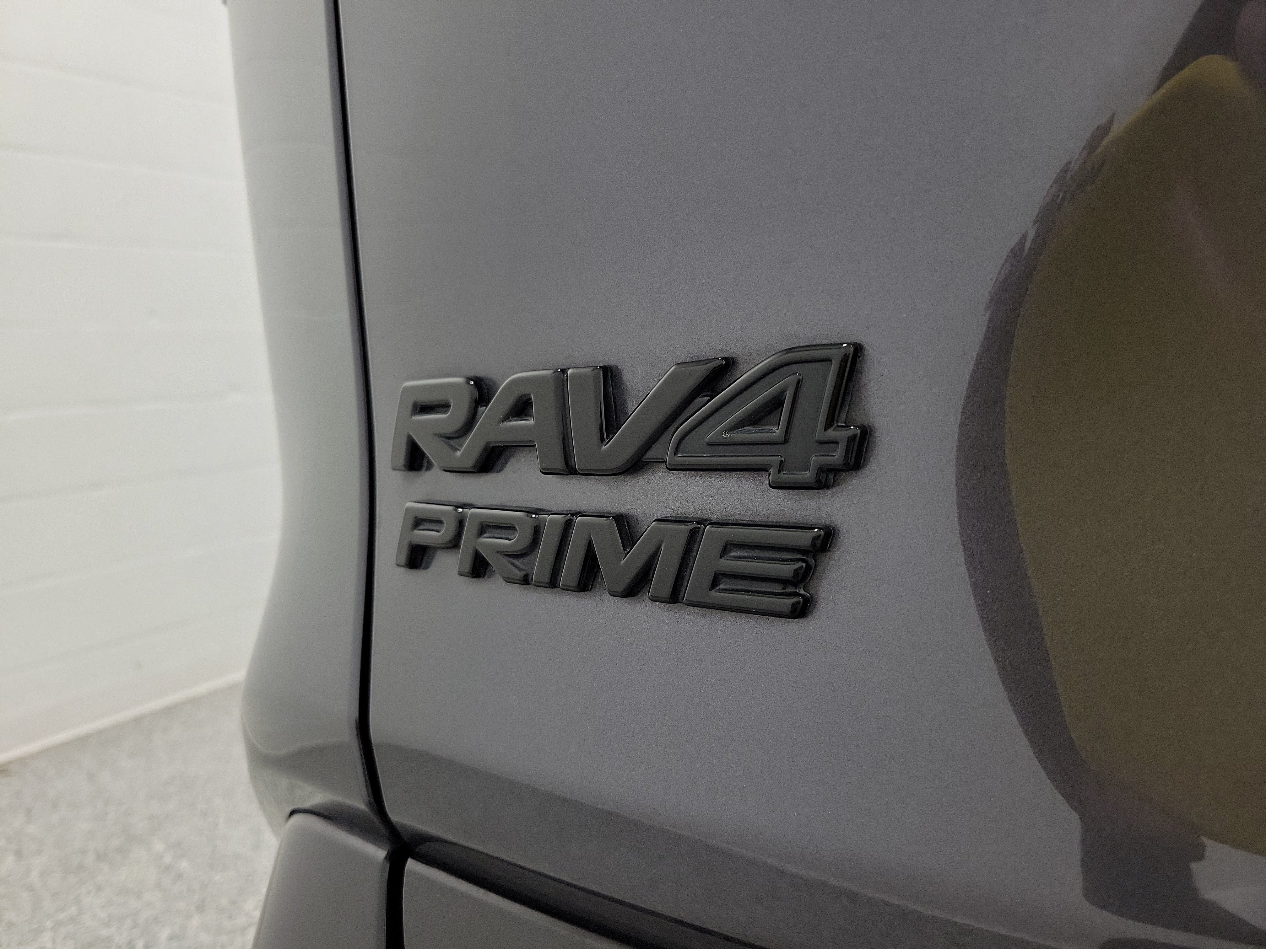 Used 2023 Toyota RAV4 XSE w/ Weather Package AWD/4WD image 6
