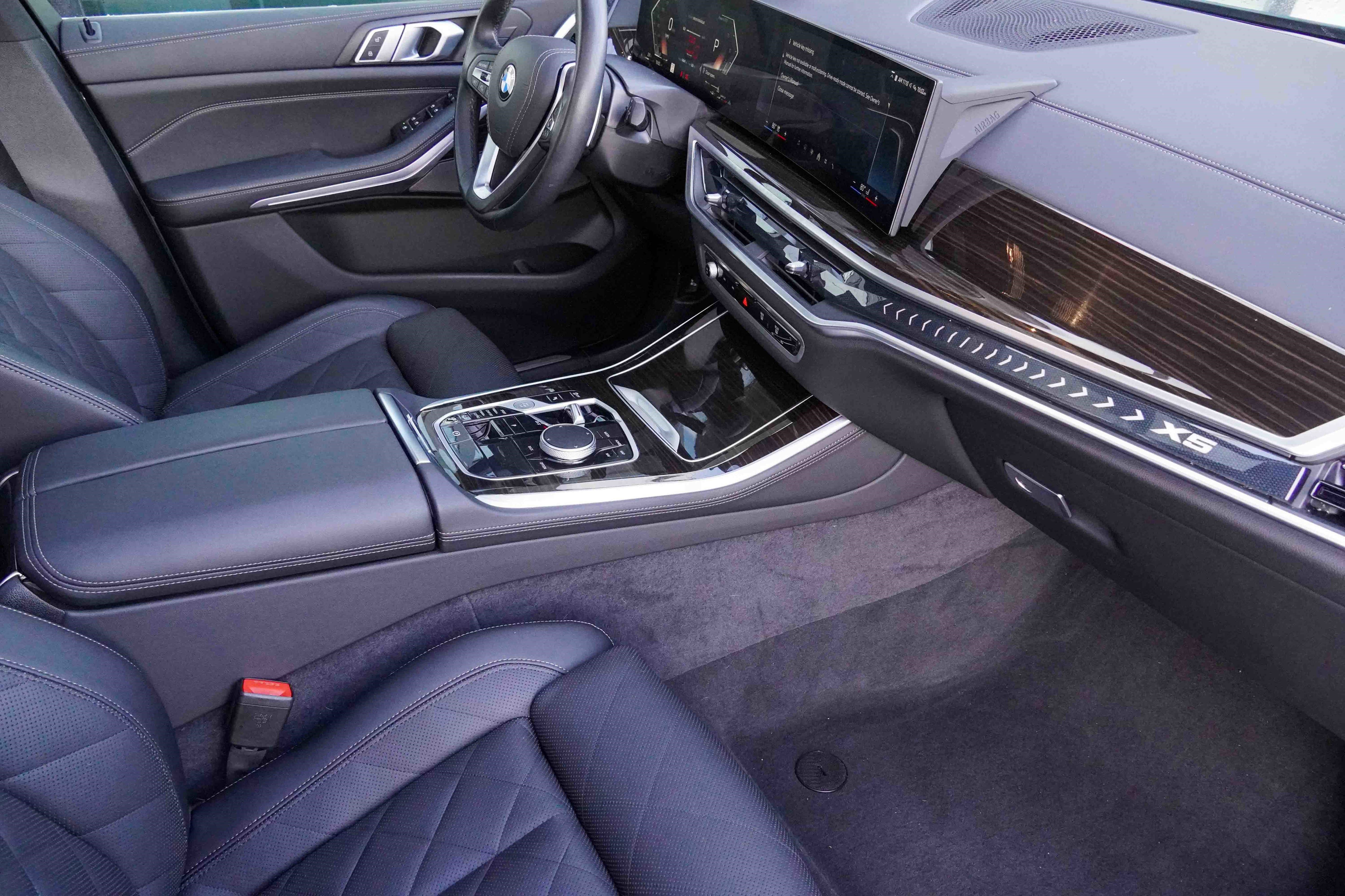 Certified 2025 BMW X5 xDrive40i image 10