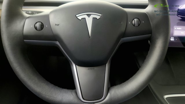 Used 2025 Tesla Model Y Long Range RWD image 59