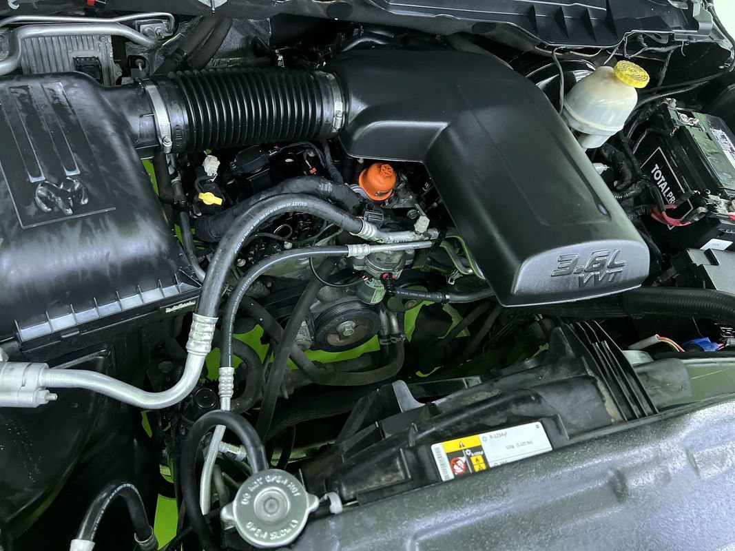 Used 2018 RAM 1500 Express RWD image 28