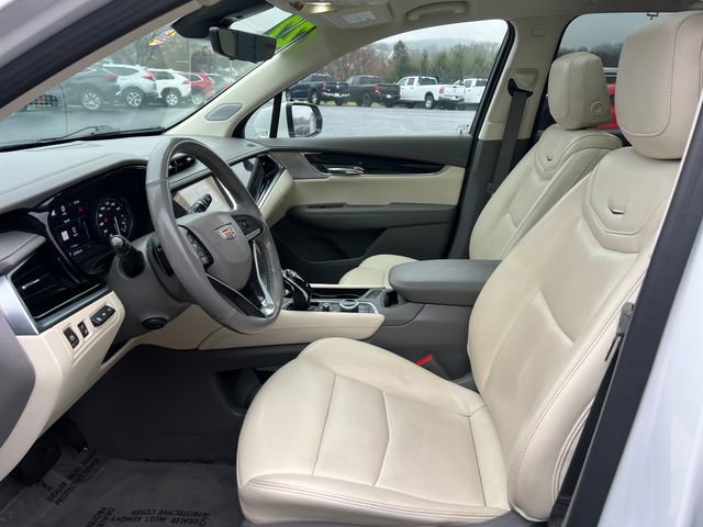 Used 2023 Cadillac XT6 Premium Luxury w/ Technology Package image 17