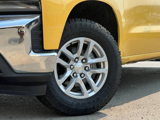 Used 2022 Chevrolet Silverado 1500 LT AWD/4WD image 2