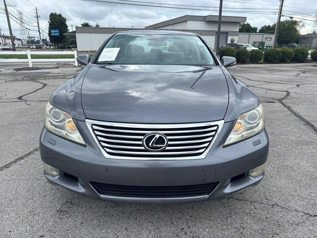 Used 2012 Lexus LS 460 w/ Comfort Pkg RWD image 8