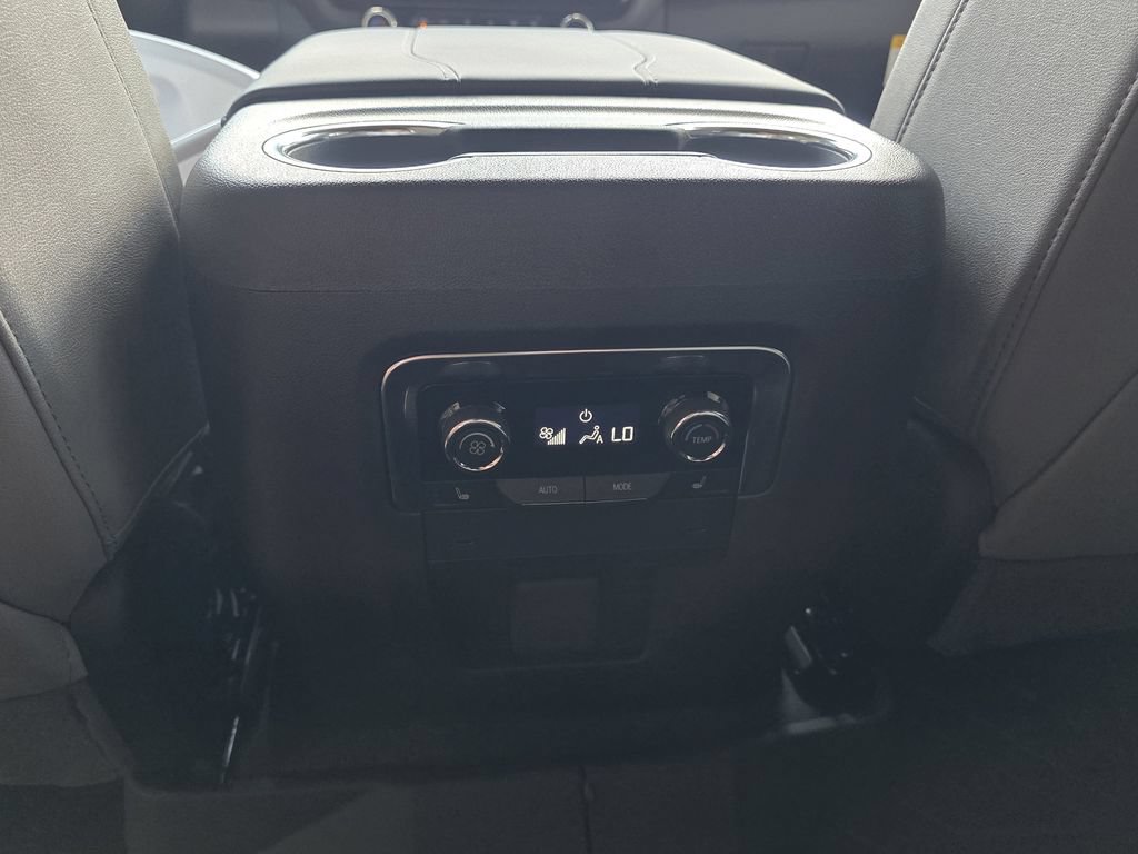 New 2026 Chevrolet Tahoe LT w/ Comfort Package RWD image 32