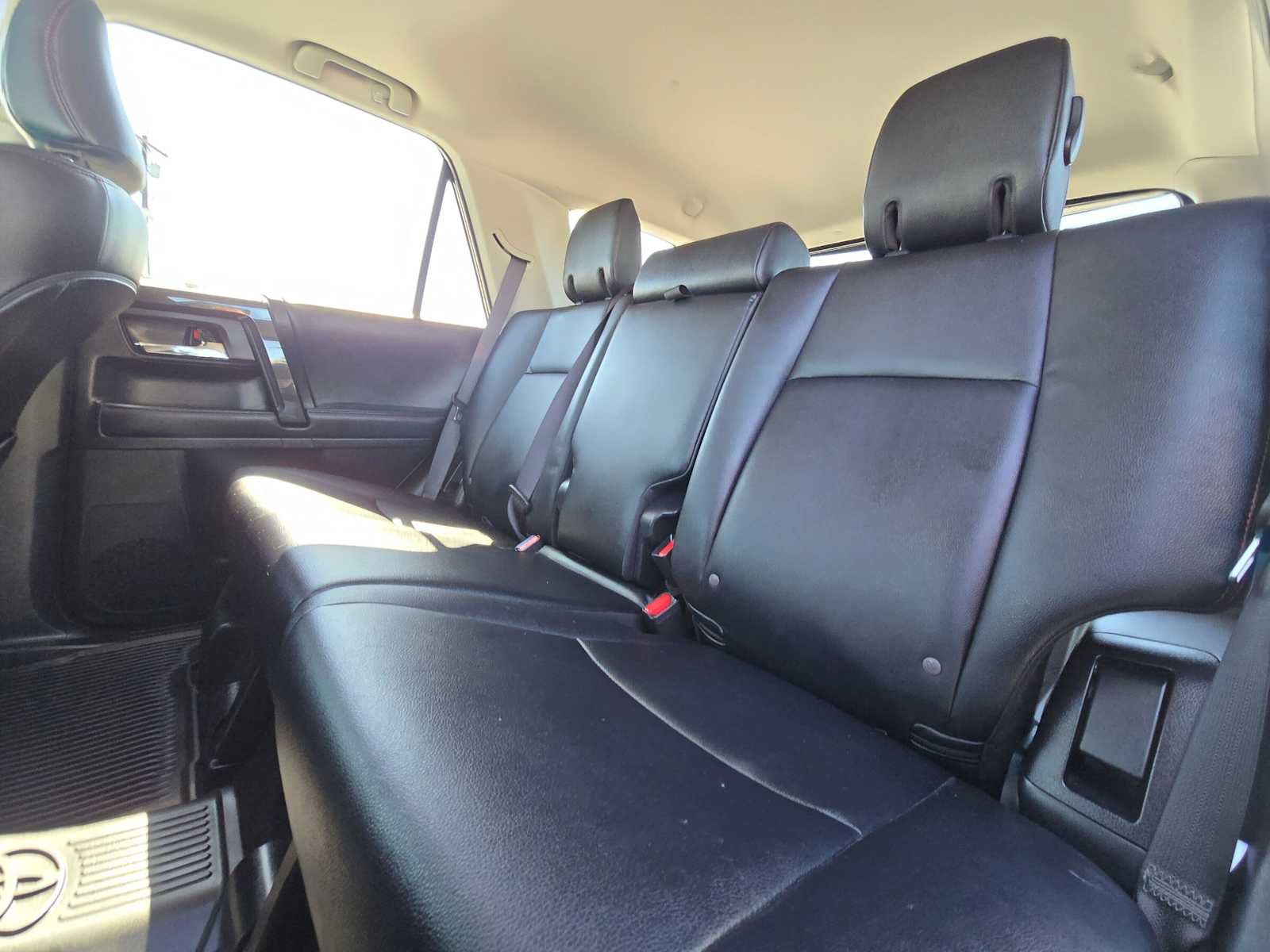 Certified 2023 Toyota 4Runner TRD Off-Road Premium w/ Moonroof Package AWD/4WD image 17