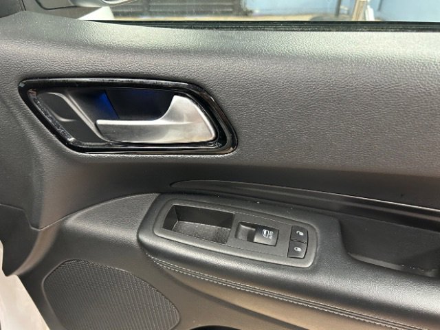 Used 2022 Dodge Durango SXT image 9