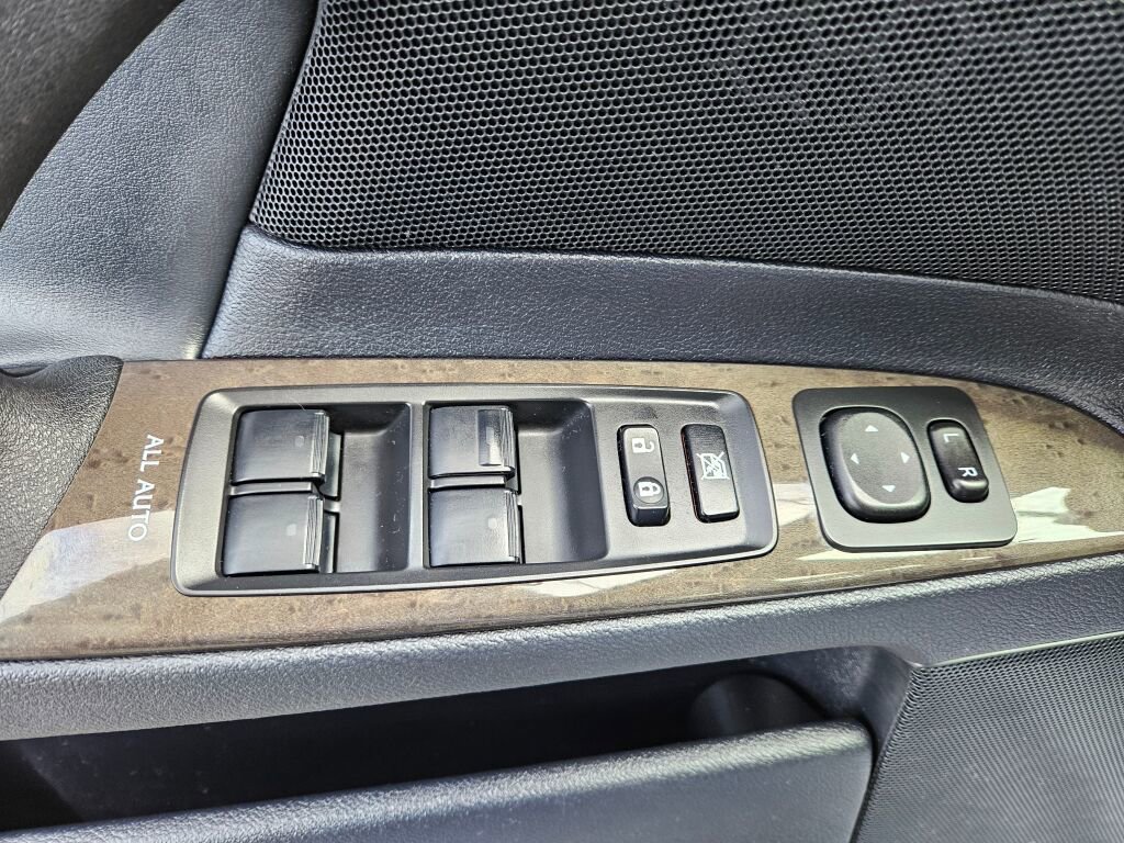 Used 2011 Lexus IS 250 w/ Premium Pkg Value Edition image 14