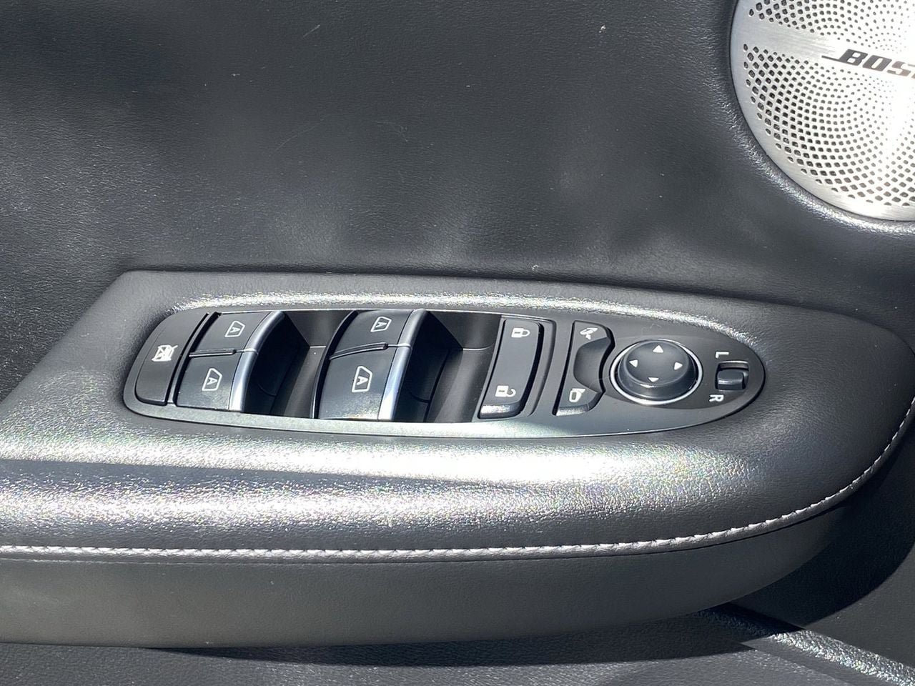 Certified 2023 INFINITI QX50 Luxe FWD image 28
