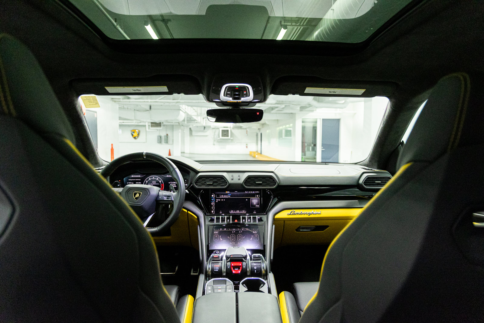 Used 2024 Lamborghini Urus S AWD/4WD image 46