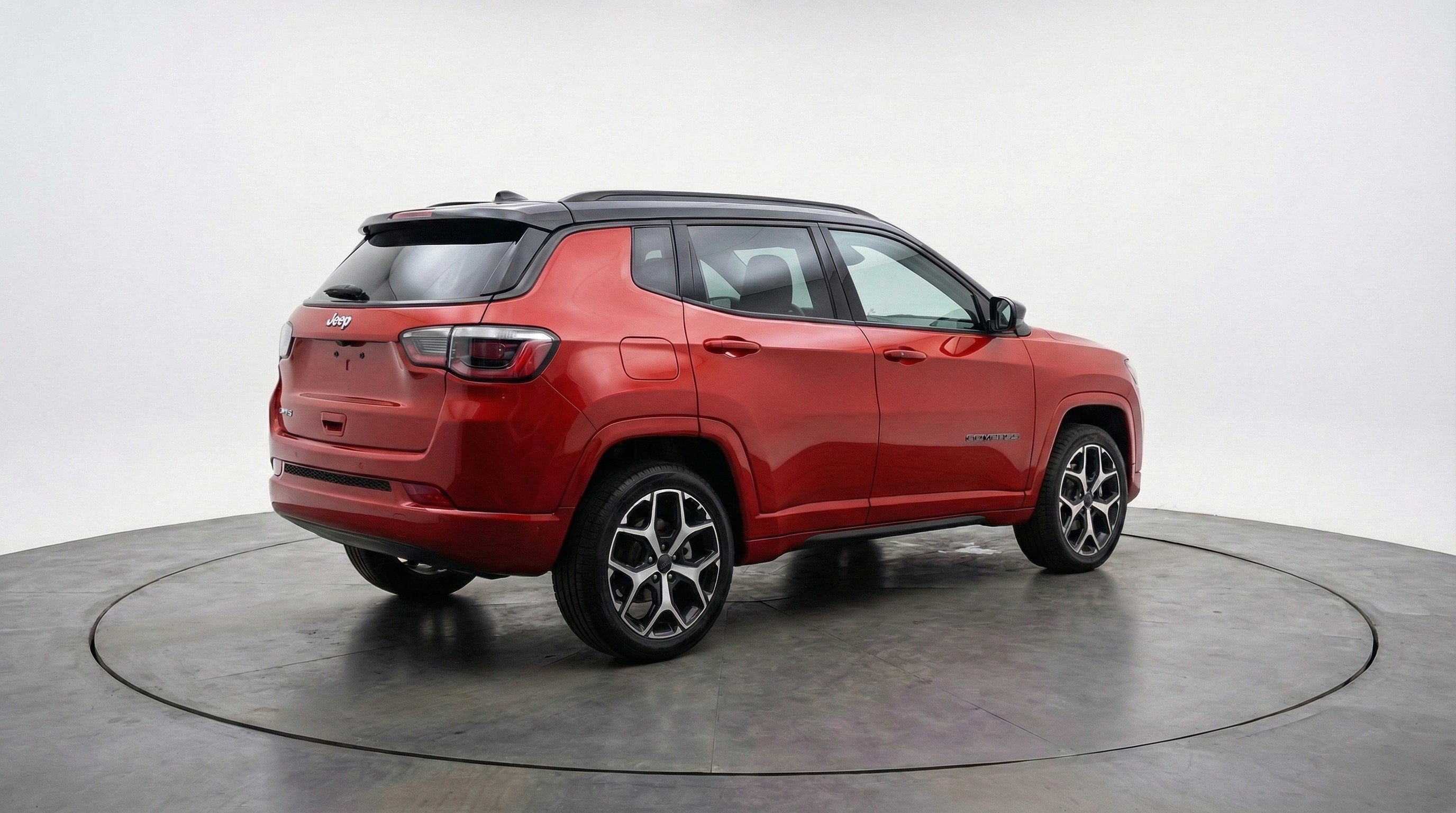 Used 2025 Jeep Compass Limited AWD/4WD image 9