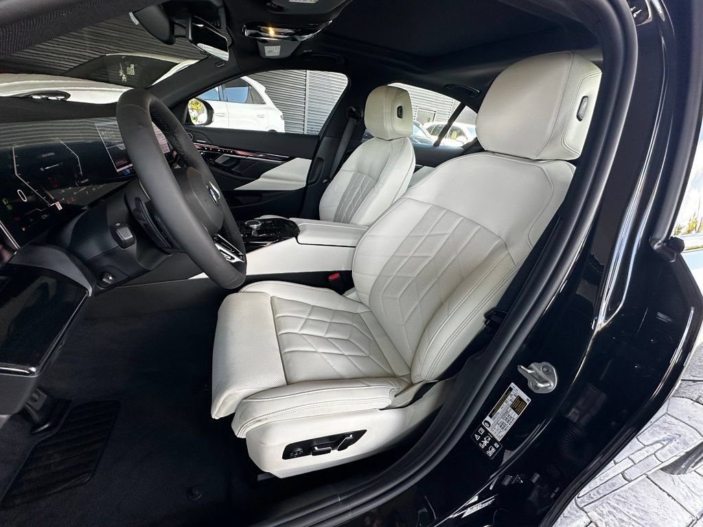 New 2027 BMW 530i xDrive w/ M Sport Package AWD/4WD image 11