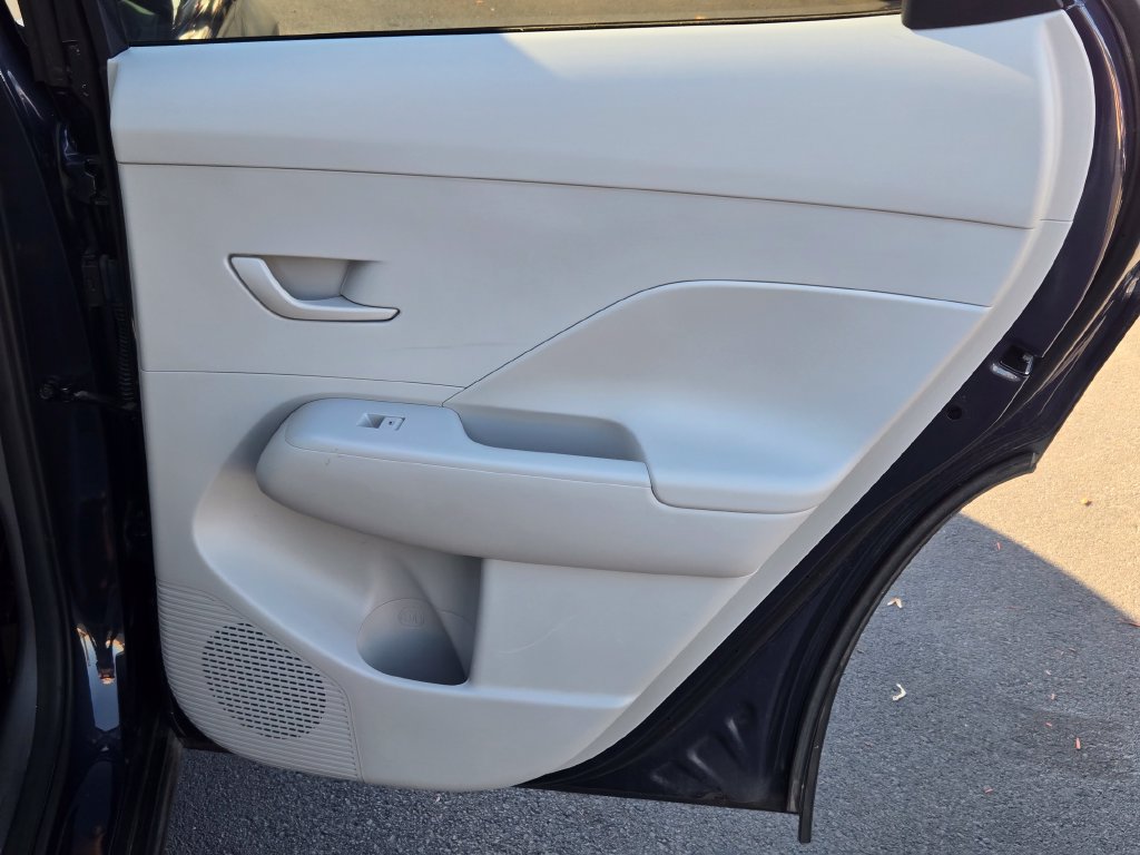 Used 2024 Hyundai Kona SEL FWD image 14