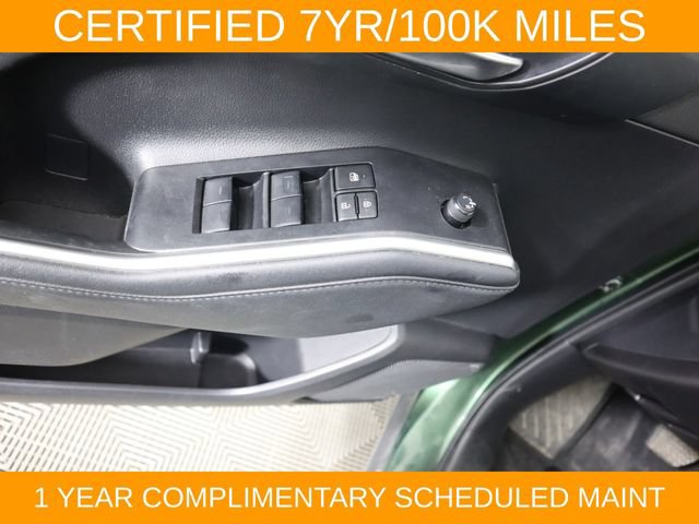 Used 2024 Toyota Highlander XLE FWD image 37