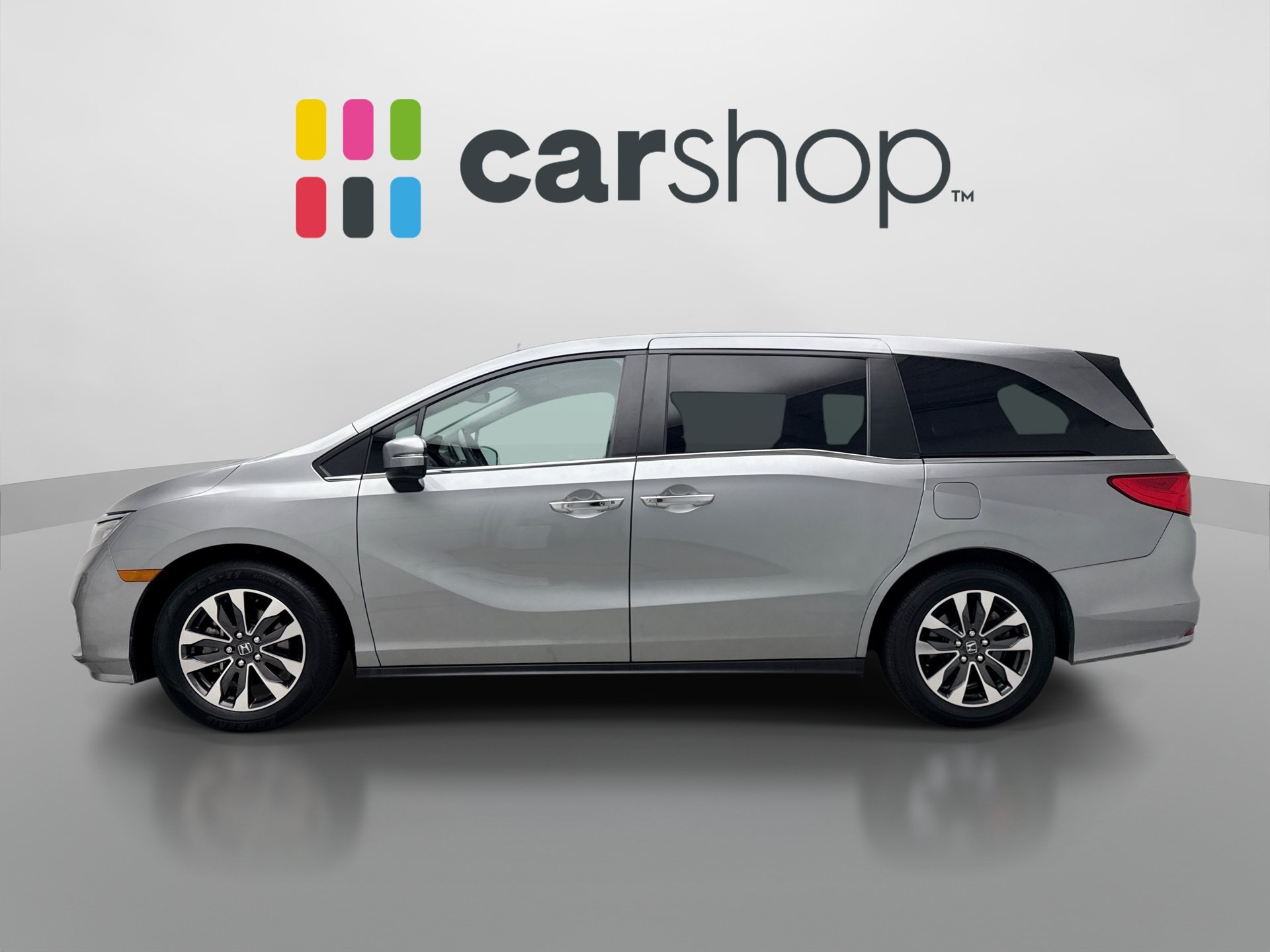 Used 2024 Honda Odyssey EX-L image 2