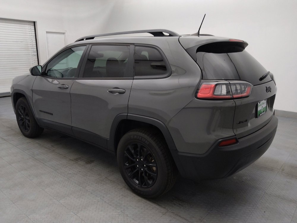 Used 2023 Jeep Cherokee Altitude Lux image 3