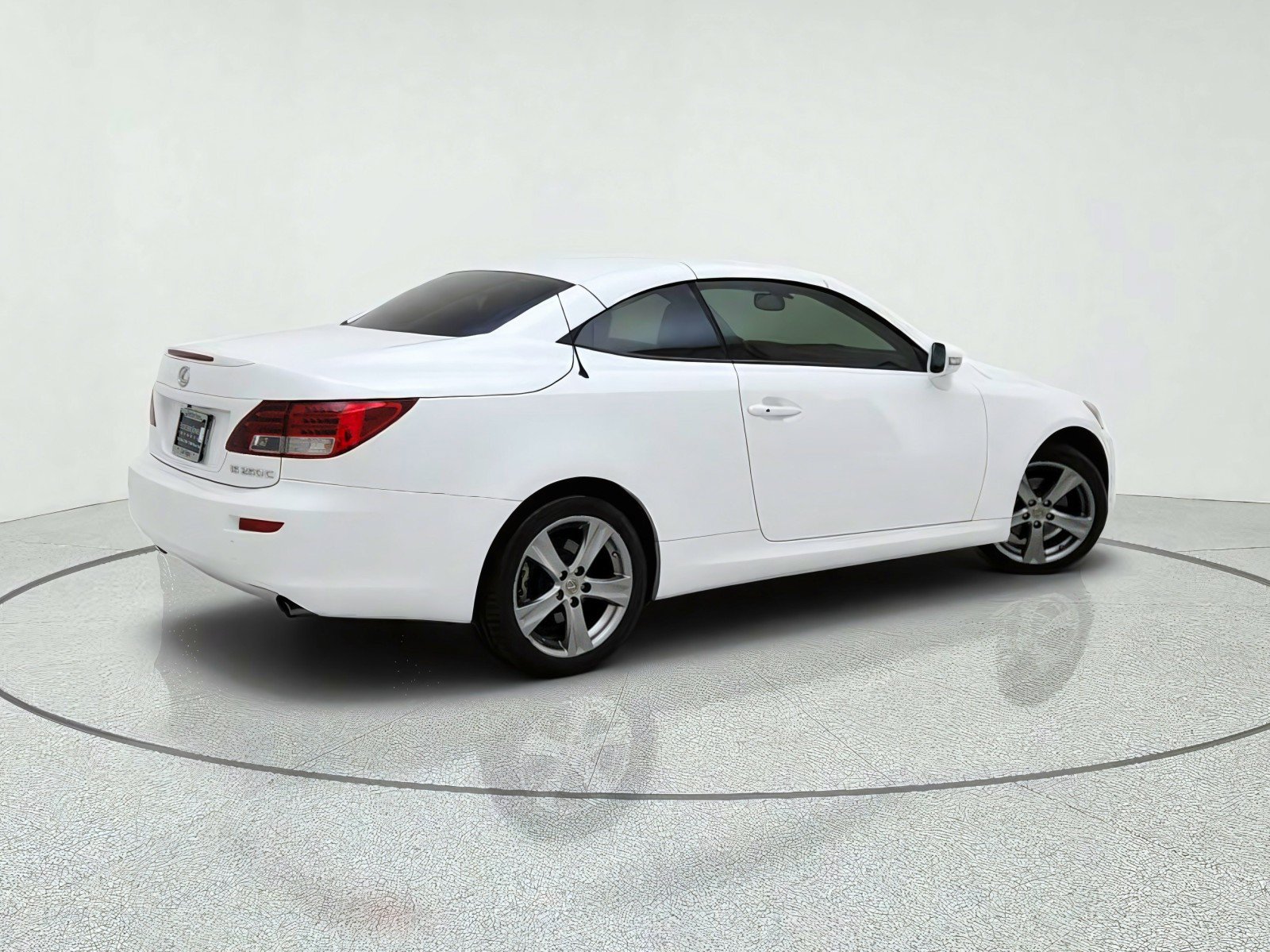 Used 2013 Lexus IS 250C RWD image 8