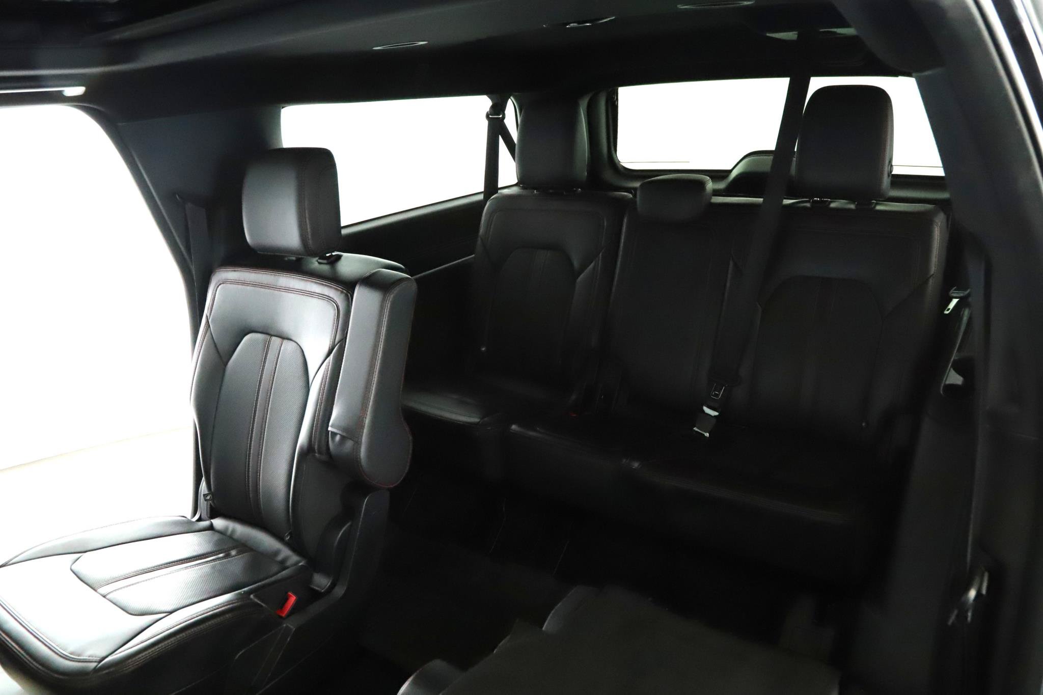 Used 2022 Ford Expedition Max Limited AWD/4WD image 7