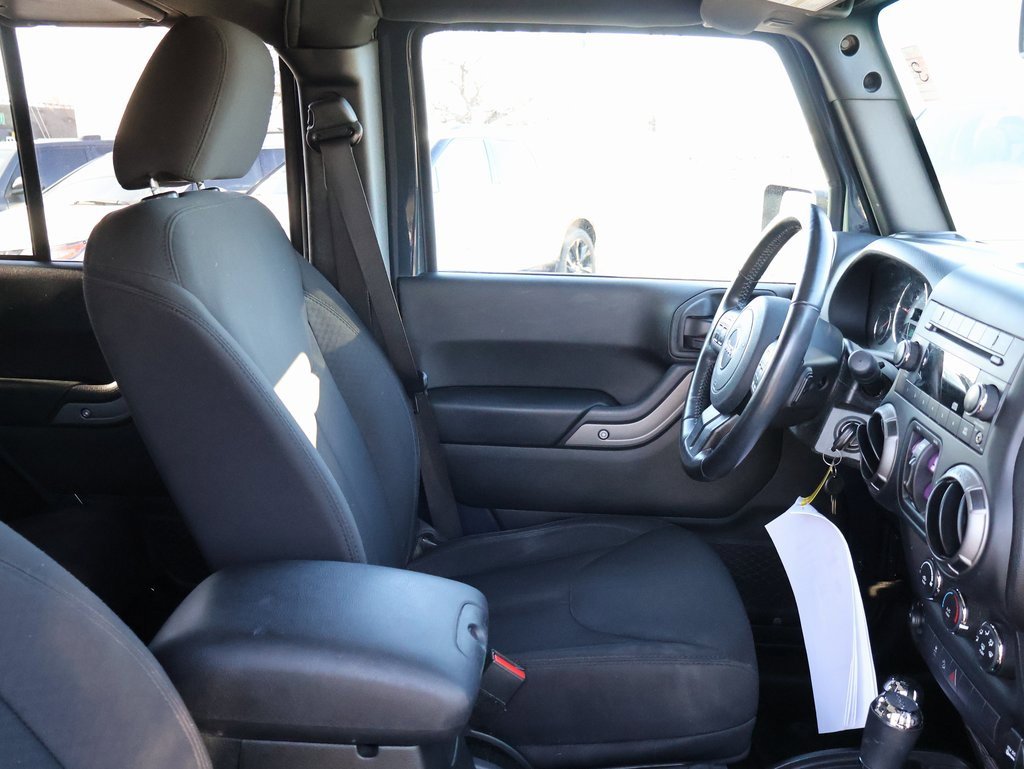 Used 2018 Jeep Wrangler Unlimited Sport S image 8