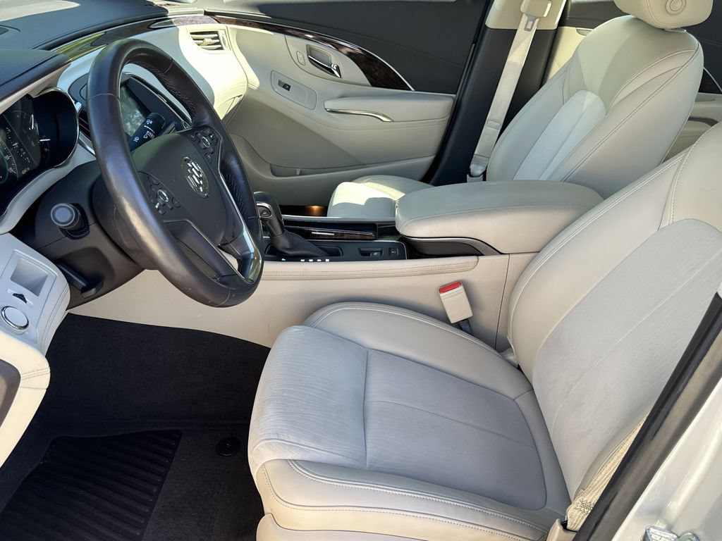 Used 2015 Buick LaCrosse FWD image 14