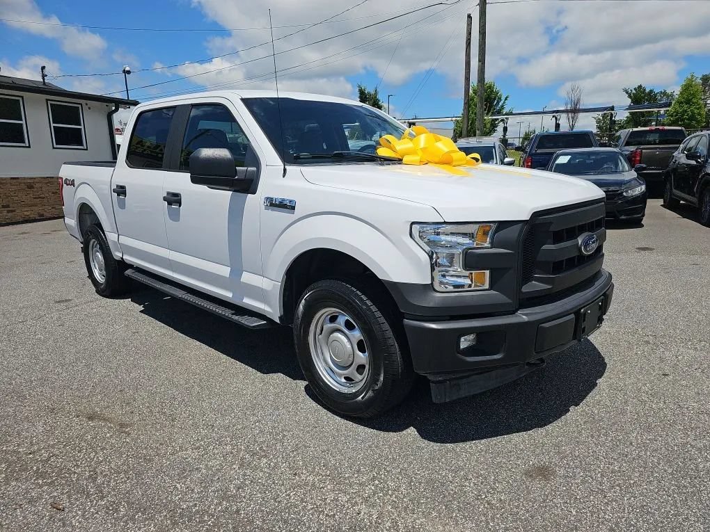 Used 2017 Ford F150 XL w/ XL Power Equipment Group AWD/4WD image 3